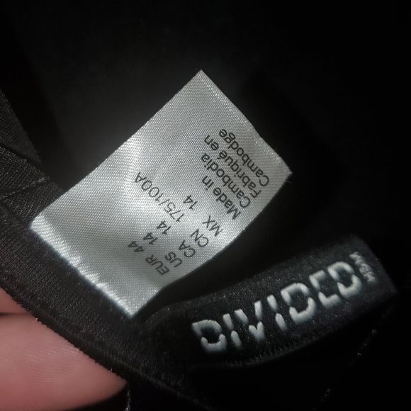 4/25Crushed Velvet Open Back Mini Dress Black Sz14 - Picture 3 of 3